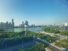 -天鹅湖大酒店