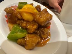 菠萝咕噜肉-翠华餐厅(德基广场店)
