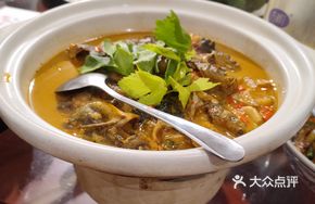 Sichuan-style Boiled Yellow Mushroom