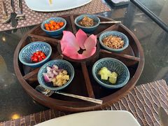 -Tiffin by La Sala