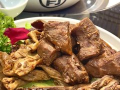 -益氣煲·筒骨砂锅火锅(安吉直营店)
