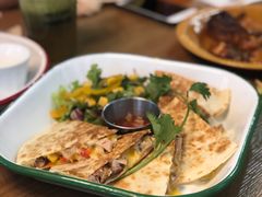 -HELLO 27 意面·沙拉·帕尼尼