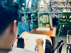 -出走咖啡·面包(宋庄店)