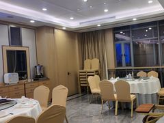 -金时代顺风大酒店(临港百联店)