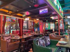 -Famous肥猫墨西哥音乐餐吧(五棵松华熙LIVE店)