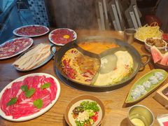 -萍姐火锅·公路夜市(武汉首店)