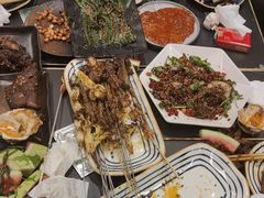 -许哥东北烧烤·铁丳烤串·宫后夹肉(繁花中心店)