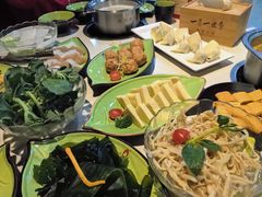 -一叶一世界·素食餐厅(锦华万达店)