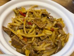 -丽丽三鲜螺蛳粉(田林路店)
