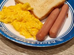 厚多士肠仔滑蛋-敏华冰厅(天河城店)