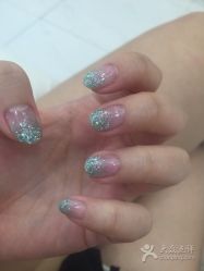 -EMILY艾枚莉美甲美睫·美颜·现磨咖啡