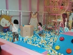 -星舰梦航(广百广场荔胜店)