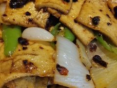 -吕氏疙瘩汤·新派鲁菜(东城万达广场店)