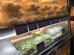 -白玉兰食品(汇联商厦店)