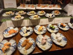 -半岛翡丽海鲜自助餐厅(观风亭店)