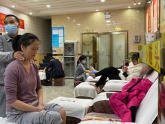 -郑远元专业修脚房(南坪万达店)
