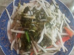 -云河农家乐饭店(福禄缘树山店)