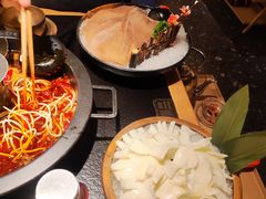 -晓宇重庆火锅(西安荟聚店)