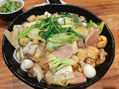 -万记麻辣烫国展总店