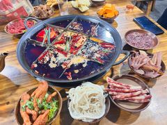 -正南齊北重庆老火锅(光华村直营店)