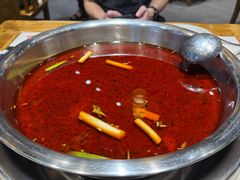 -肖肖酸萝卜鱼火锅(总店)