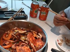 -七欣天香辣蟹火锅(南通任港路大润发店)