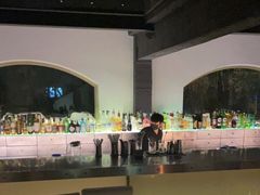 -穹六人间 people 6(岳阳路店)