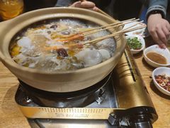 -邹开喜·炭炉鸡煲·海鲜火锅(虹口足球场店)
