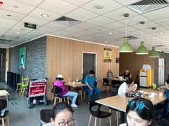 -麦当劳(三亚凤凰机场店)