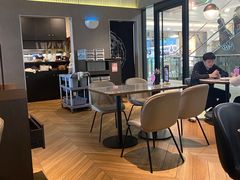 -必胜客(上海新南方商城PH店)