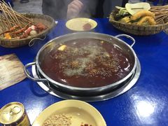 -马路边边·成都串串(翠柏路店)