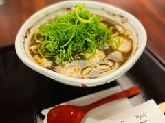 黑麻带子面-镰仓 峰本(八幡宫前本店)