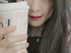 -瑞幸咖啡(怡富广场店)