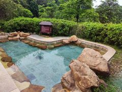 -森波拉火山温泉