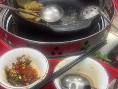 -花苑美食横琴生蚝火锅(拱北粤华路店)
