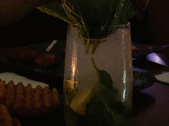 -TZ House音乐现场(来福士中心店)