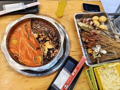 -牛串门串串香(东直门簋街总店)