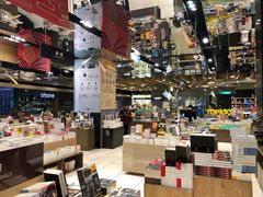 -诚品(信义店)