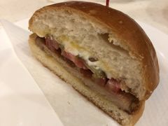 -香港新发烧腊茶餐厅(万象店)
