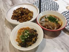 宜宾燃面-新川办餐厅