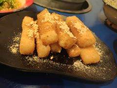 -马路边边 传媒大学店
