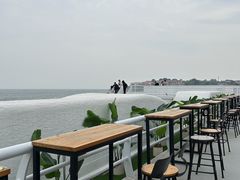 -北戴河碧螺塔海上酒吧公园