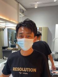 -苑苑发型设计