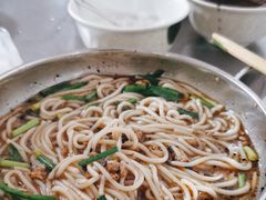 -正宗杨记普洱酸醋米线(总店)