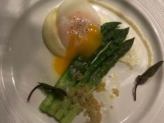 扒芦笋-恰餐厅及酒吧 CHAR Bar & Grill (北京丽都皇冠假日店)