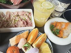 -楠小云·云南鲜牛野生菌自助火锅(九眼桥店)