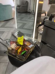 -米娜护肤造型