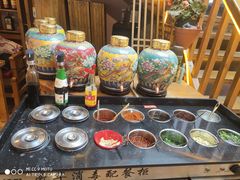 -民食香·腊排骨野生菌美食(木府店)