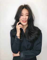 -变画·发型STUDIO