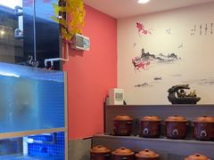 -老街烧烤大排档·地道湖北菜·龙虾馆(汉口火车站店)